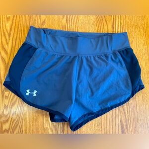 Under Armour Fitted Heat Gear running shorts with back zipper in waistband